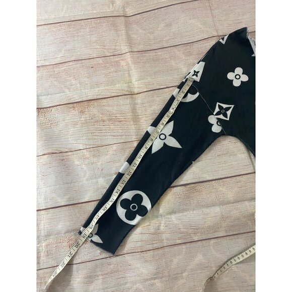 Unbranded women's Double Printed Long Sleeve Sweater - Medium - Picture 10 of 14